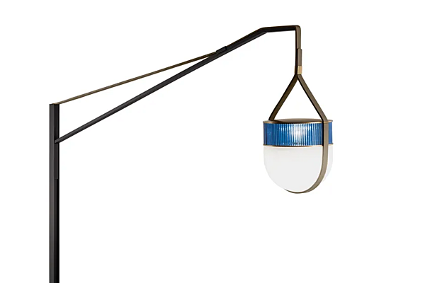 Stehlampe mit Dimmer aus Metall POLTRONA FRAU XI Fabrik POLTRONA FRAU aus Italien. Foto №4