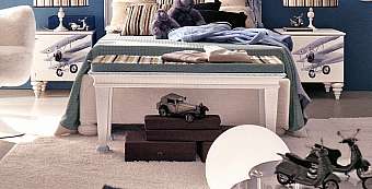 Hocker AN08