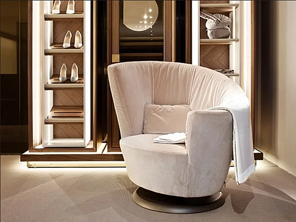 Drehbares Stoffarmchair Arabella GIORGETTI 50530, 50531 Fabrik GIORGETTI aus Italien. Foto №3