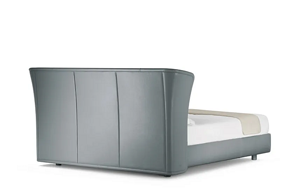 Doppelbett aus Leder mit gepolstertem Kopfteil POLTRONA FRAU LOLA DARLING Fabrik POLTRONA FRAU aus Italien. Foto №3