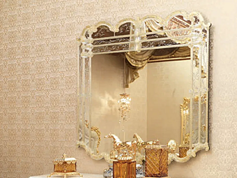 Rechteckiger Wandspiegel aus Glas Modenese Luxury Interiors 15657 Rechteckiger Wandspiegel aus Glas Modenese Luxury Interiors 15657 Fabrik MODENESE GASTONE aus Italien