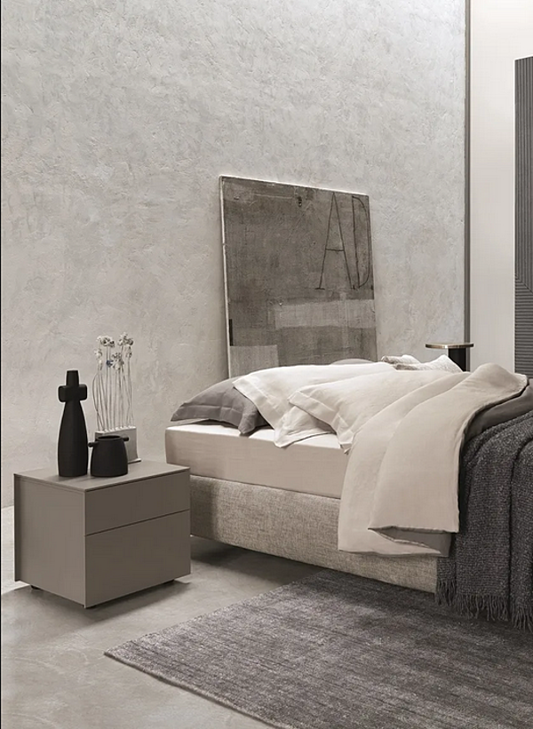 Doppelbett mit gepolsterter Rückenlehne Flou Fabrik Flou aus Italien. Foto №3