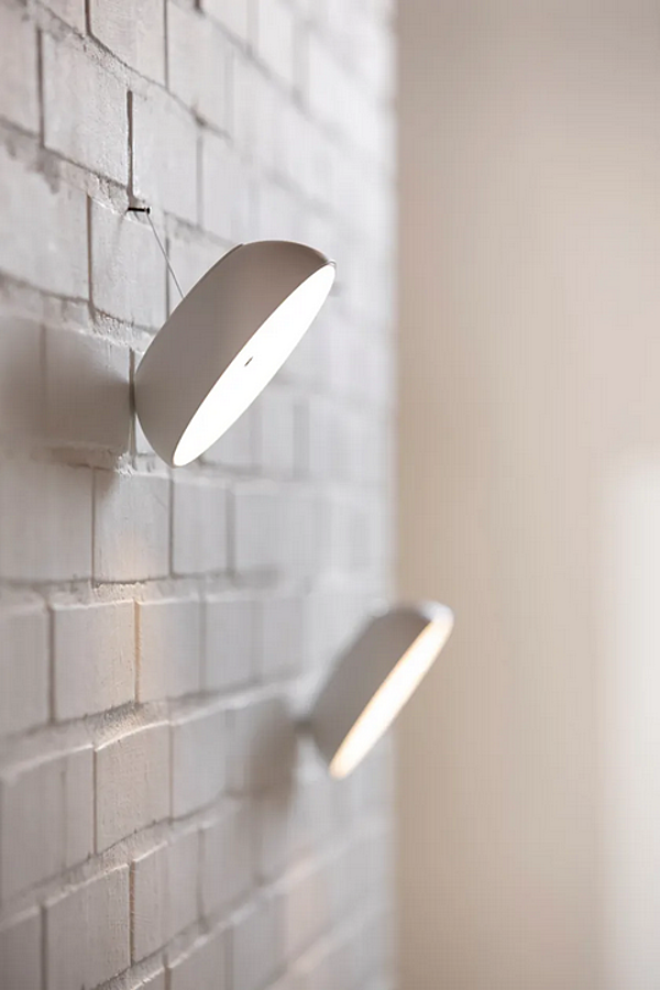 Multifunktionale tragbare Pendelleuchte Float AXOLIGHT Fabrik Axolight aus Italien. Foto №18