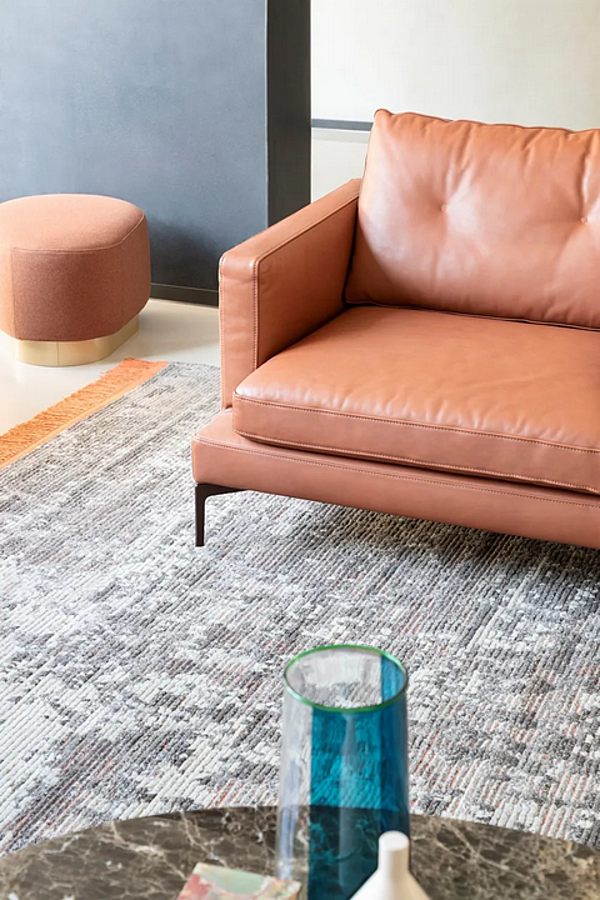 Drei-Sitzer Sofas aus Stoff Essentiel Saba Fabrik SABA aus Italien. Foto №4