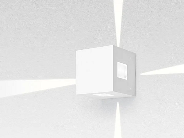 LED Flutlicht aus Druckguss-Aluminium für den Außenbereich Artemide Effetto Fabrik Artemide aus Italien. Foto №1