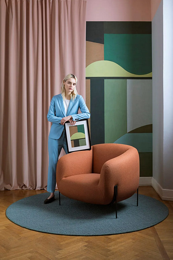 Stoffarmstuhl mit abnehmbarem Bezug und Armlehnen Geo Saba Fabrik SABA aus Italien. Foto №8