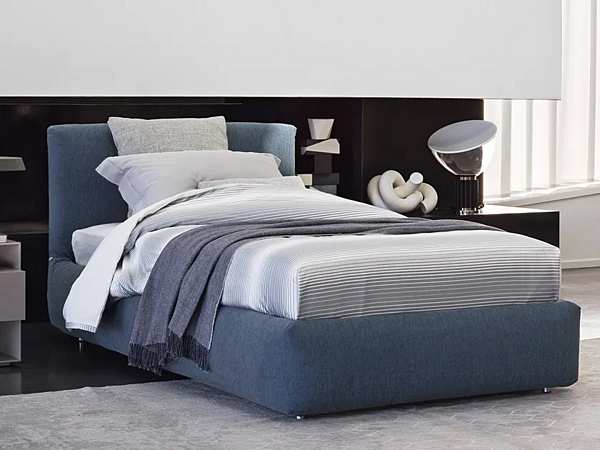 Einzelbett mit gepolsterter Rückenlehne Flou Merkurio Fabrik Flou aus Italien. Foto №2