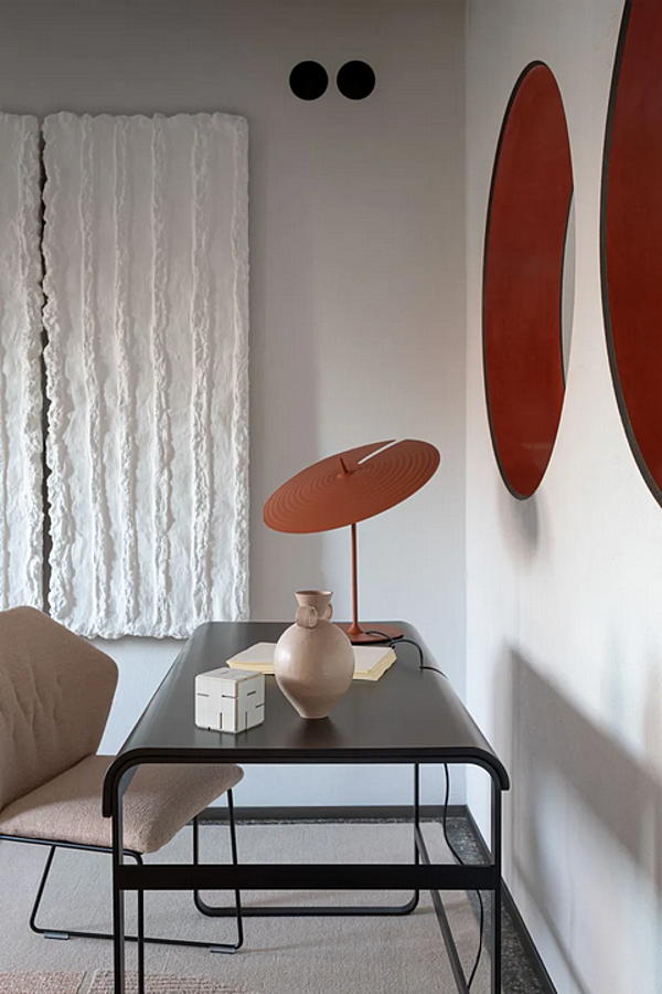 Sekretärenschreibtisch aus MDF mit alphabetischem Design Saba Fabrik SABA aus Italien. Foto №11