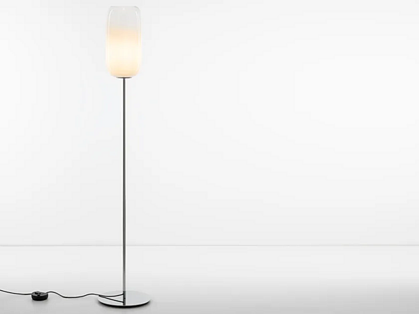 Stehlampe aus geblasenem Glas mit LED Artemide Gople Fabrik Artemide aus Italien. Foto №1