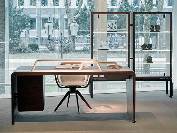 Rechteckiger Schreibtisch mit Schubladen aus Holz GIORGETTI ALMA Fabrik GIORGETTI aus Italien. Foto №5