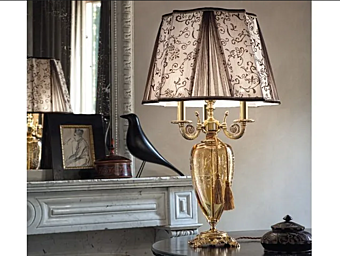Tischlampe aus Messing Aida LG3 1 Euroluce Lampadari