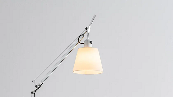 Stehlampe aus Pergamentpapier oder Satin Tolomeo Basculante Artemide A014610, A014600 Fabrik Artemide aus Italien. Foto №2