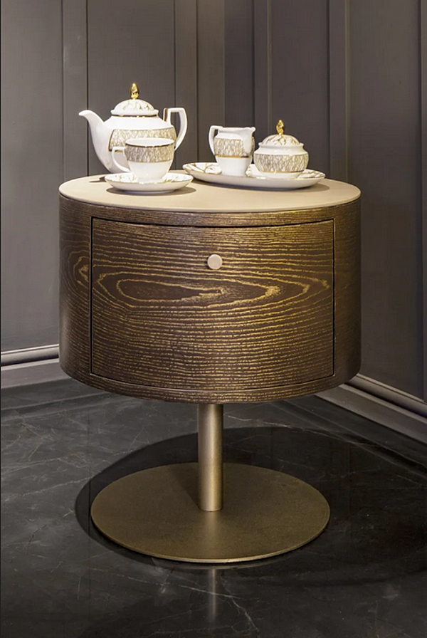 Runder Nachttisch aus Esche FORMITALIA Overseas Fabrik FORMITALIA aus Italien. Foto №5