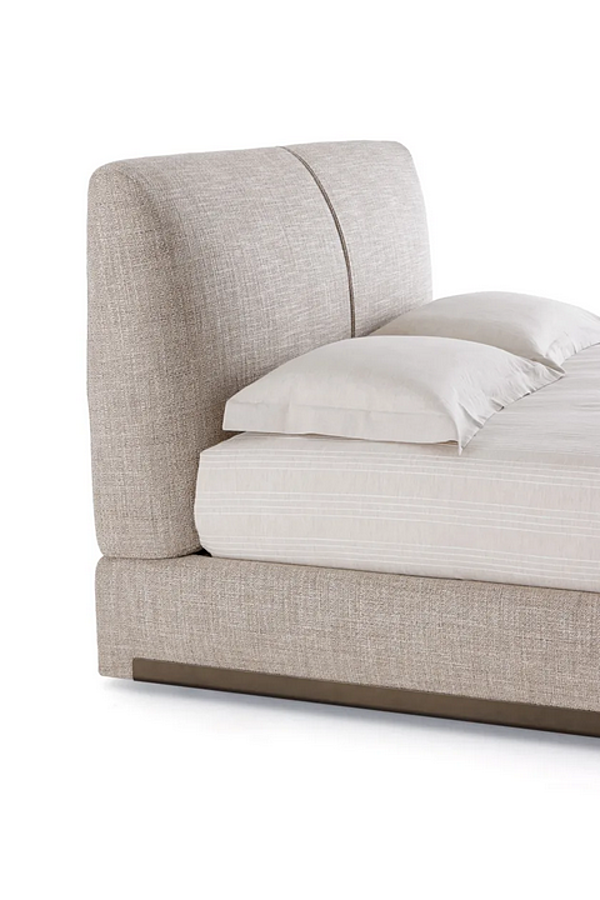 Doppelbett mit gepolstertem Kopfteil aus Stoff Flou Atelierm Fabrik Flou aus Italien. Foto №2