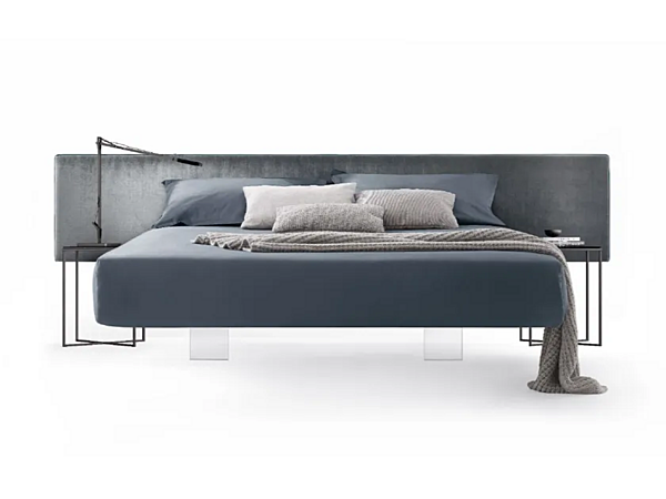 Doppeltbett mit gepolsterter Rückwand aus Stoff Duomo Design Plane Long Plus Fabrik Duomo Design aus Italien. Foto №4