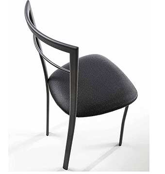 Der Stuhl ARREX A062 Fabrik ARREX aus Italien