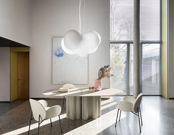 Ovaler Tisch mit Polyurethanbasis und lackierter MDF-Oberfläche Teatro Magico Saba Fabrik SABA aus Italien. Foto №6