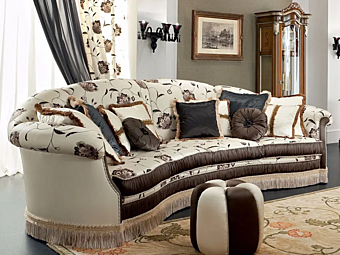 Vier-Sitzer Stoffsofa Modenese Luxury Interiors 13401 Vier-Sitzer Stoffsofa Modenese Luxury Interiors 13401 Fabrik MODENESE GASTONE aus Italien