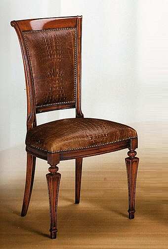 Der Stuhl 898/N