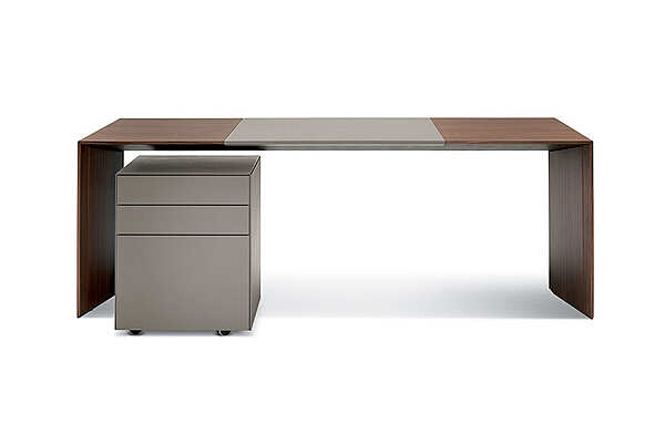 Schreibtisch POLTRONA FRAU C.E.O Cube Desk Fabrik POLTRONA FRAU aus Italien. Foto №2