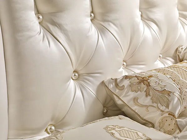 Doppeltbett mit gepolstertem Kopfteil aus Stoff A.R. Arredamenti Dolcevita Fabrik A.R.ARREDAMENTI SRL aus Italien. Foto №6