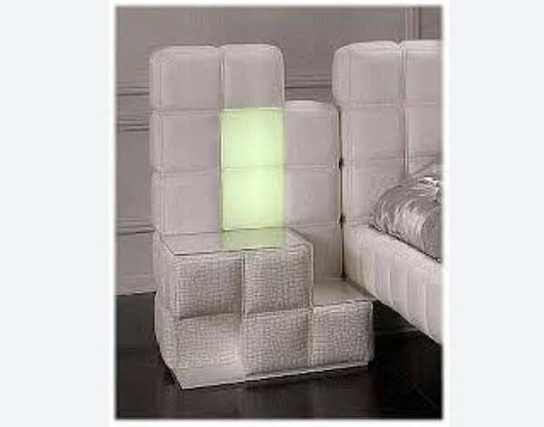 Nachttisch FORMITALIA Brick comodino Fabrik FORMITALIA aus Italien. Foto №1