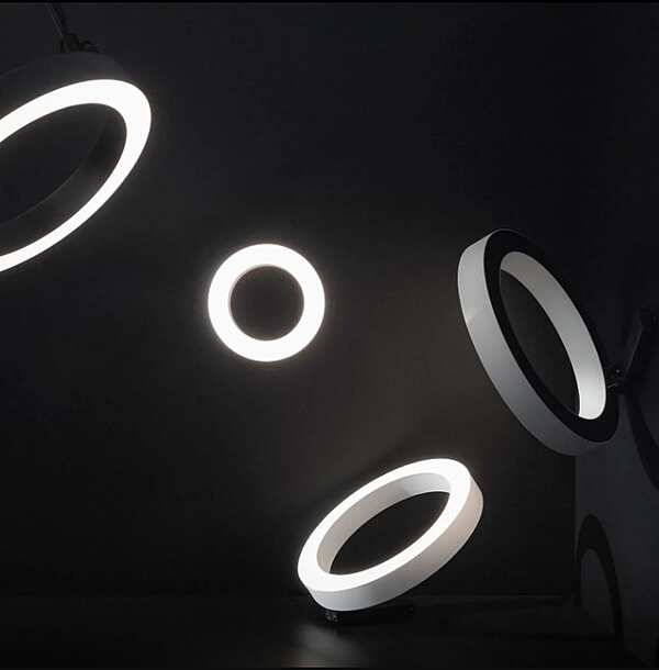 Leuchter DELTALIGHT SUPER-OH Fabrik DELTALIGHT aus Italien. Foto №7