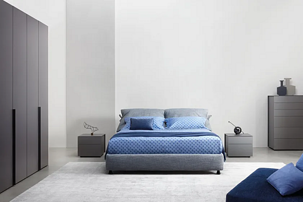 Doppelbett mit abnehmbarem Bezug Nathalie Flou Fabrik Flou aus Italien. Foto №4