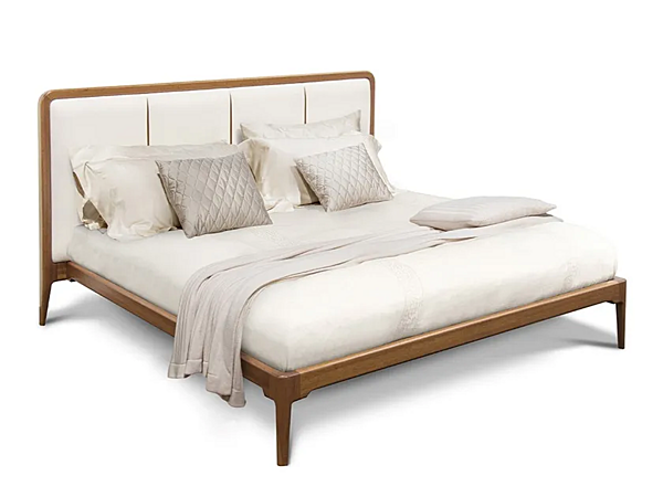 Holzbett mit gepolstertem Kopfteil Julia FORMITALIA Fabrik FORMITALIA aus Italien. Foto №1