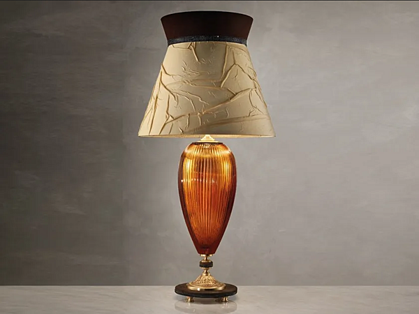 Stehlampe aus Metall mit Designer-Look Euroluce Lampadari Supreme Fabrik EUROLUCE LAMPADARi aus Italien. Foto №1