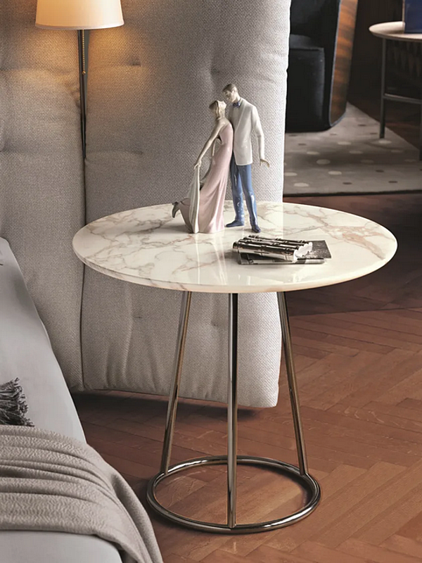 Runder Couchtisch aus Marmor Flou Angle Fabrik Flou aus Italien. Foto №3