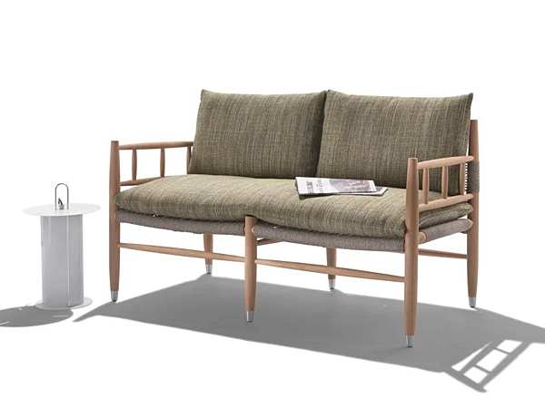 Garten-Sofa aus Iroko Holz mit weicher Rückenlehne FLEXFORM LEE OUTDOOR Fabrik FLEXFORM aus Italien. Foto №1