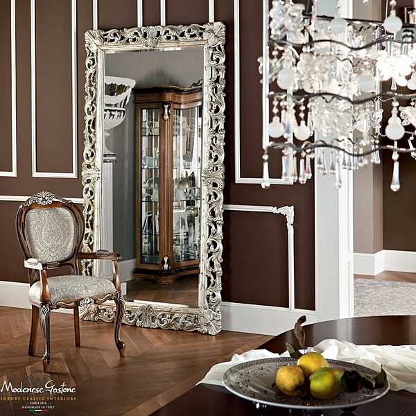 Freistehender rechteckiger Spiegel mit Rahmen Modenese Luxury Interiors 13674 Fabrik MODENESE GASTONE aus Italien. Foto №2