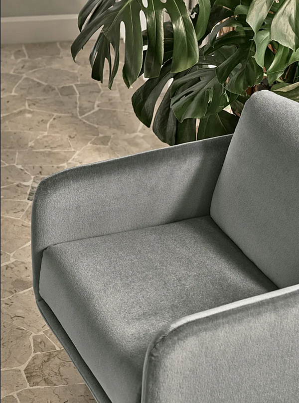 Sessel mit Armlehnen aus Stoff Gallotti&Radice Lilas Fabrik Gallotti & Radice aus Italien. Foto №4