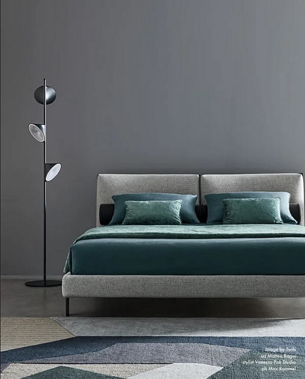 LED Stehlampe aus Aluminium mit Orchid Design AXOLIGHT PT ORCHID Fabrik Axolight aus Italien. Foto №5