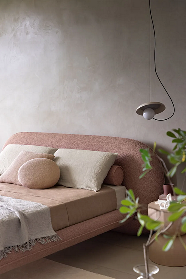 Stoffbett mit gepolsterter Rückenlehne Wabi Saba Fabrik SABA aus Italien. Foto №9