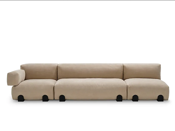 Ecksofa aus Stoff mit weicher Rückenlehne Saba Simposio Fabrik SABA aus Italien. Foto №2