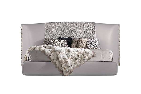 Bett ROBERTO CAVALLI NILO Fabrik ROBERTO CAVALLI aus Italien. Foto №1