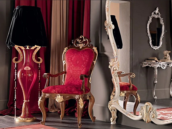 Polsterstuhl mit Armlehnen aus Stoff Modenese Luxury Interiors 11501 Fabrik MODENESE GASTONE aus Italien. Foto №1