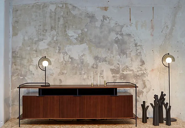 Walnuss Sideboard mit Klapptüren LIGNE ROSET Alando Fabrik LIGNE ROSET aus Italien. Foto №5