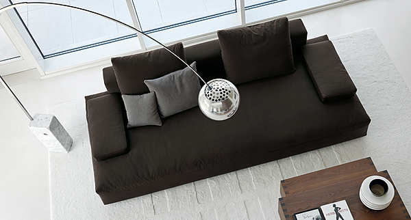 Sofa DESIREE Glow in C00020 Fabrik DESIREE aus Italien. Foto №2