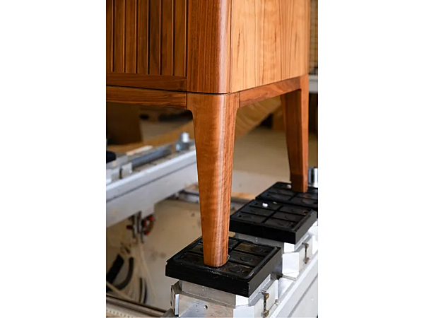 Massivholz Sideboard mit Türen DALE Eleva A 125 Fabrik DALE aus Italien. Foto №5