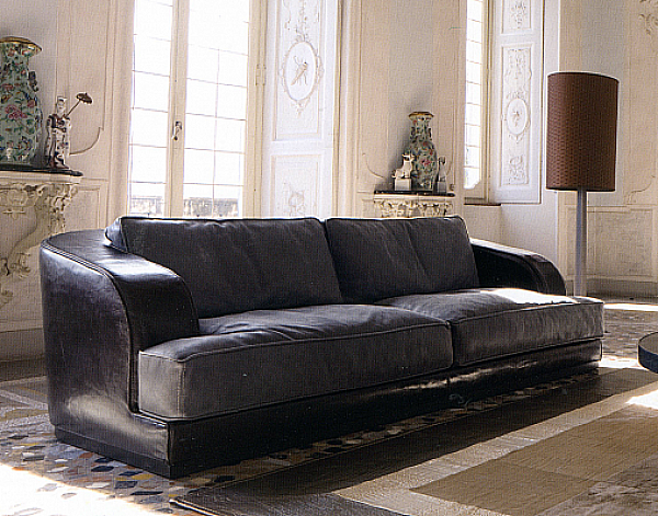 Sofa LONGHI (F. LLI LONGHI) W 535 Fabrik LONGHI (F.LLI LONGHI) aus Italien. Foto №1