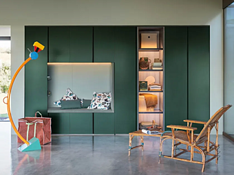 Sektionaler Kleiderschrank aus Holz Gola NOVAMOBILI Fabrik NOVAMOBILI aus Italien