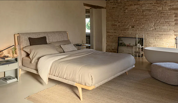 Doppelbett mit gepolstertem Kopfteil Flou Gaudi Fabrik Flou aus Italien. Foto №13