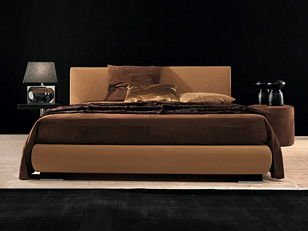 Doppelbett mit gepolsterter Rückwand aus Stoff Duomo Design Aron Sponda Stondata Fabrik Duomo Design aus Italien. Foto №2