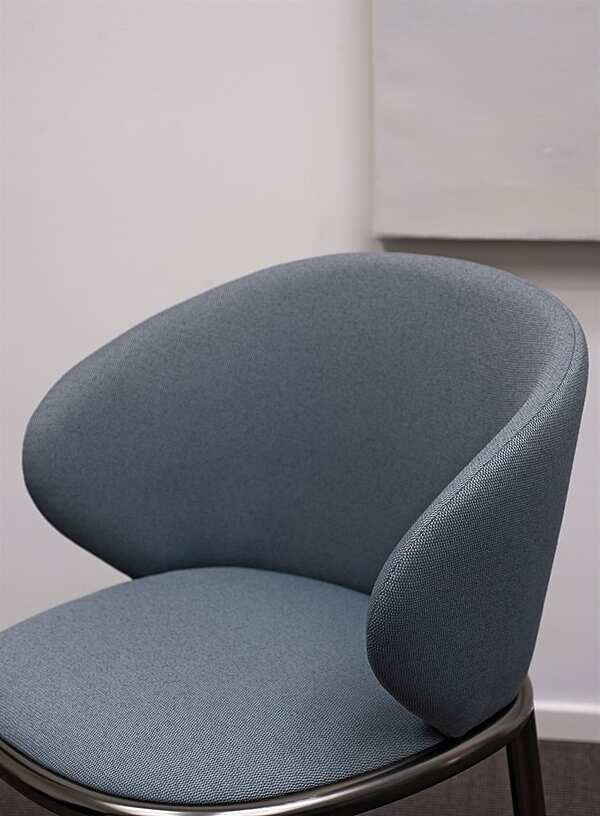 Der Stuhl DESALTO Mun - chair 578 Fabrik DESALTO aus Italien. Foto №13