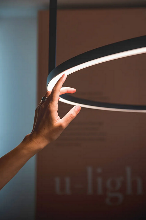 LED Pendelleuchte aus Metall U-Light AXOLIGHT Fabrik Axolight aus Italien. Foto №11