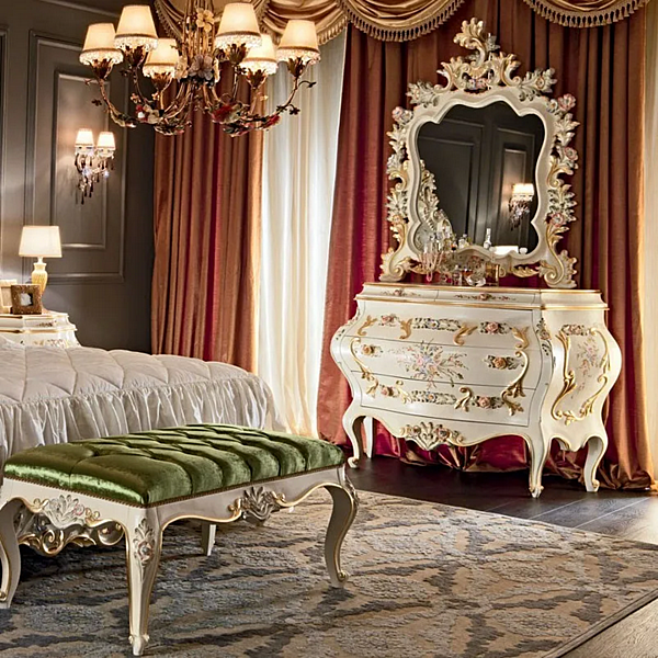 Kommode aus Massivholz 11203 Modenese Luxury Interiors Fabrik MODENESE GASTONE aus Italien. Foto №2