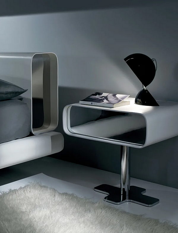 Doppelbett aus gegerbtem Leder mit integrierten Nachttischen Tube I 4 Mariani Fabrik i 4 Mariani aus Italien. Foto №8